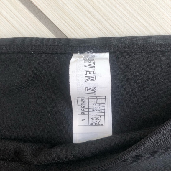 Bathing Suit - Picture 3 of 4